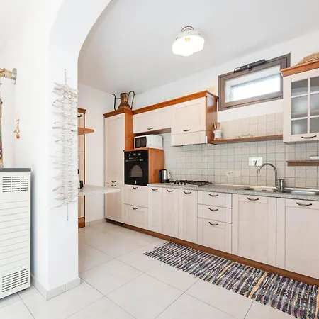 Sale Marino - Goelba *